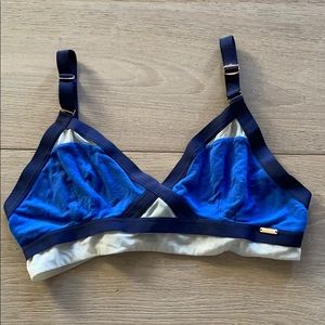 Kensie size Small Bralette